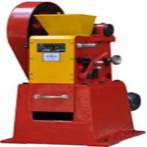 100mm X 125mm المبيعات الساخنة حجر سحق / مختبر صغير صغير كسارة الفك الصخري
